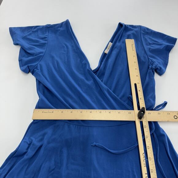 Gilli Dress Womens Small Blue Wrap Short Sleeve Fit Flare Made USA Stretchy - Picture 6 of 7